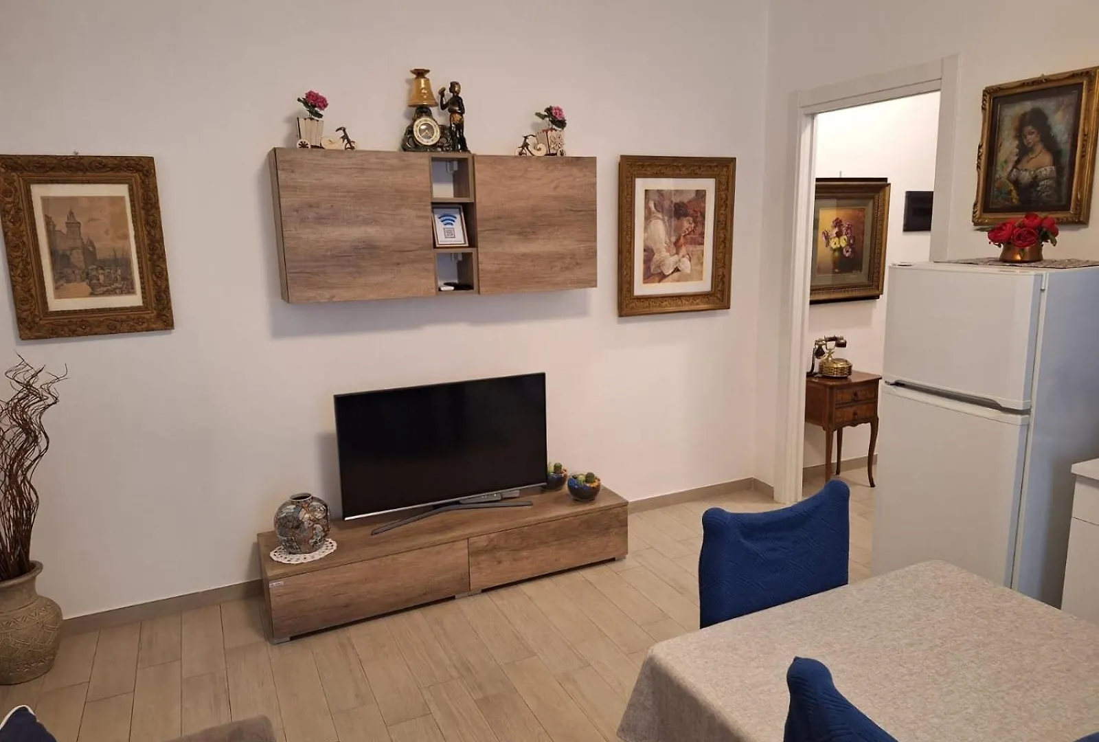 Bnb Milano Dipinta Di Blu